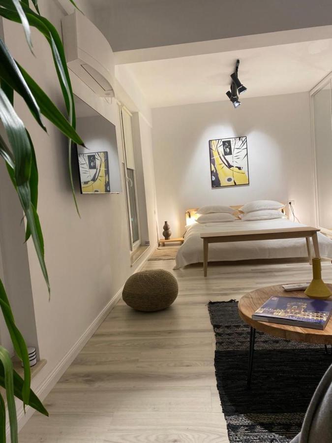 Shi Zi Junior Suite Яссы Экстерьер фото